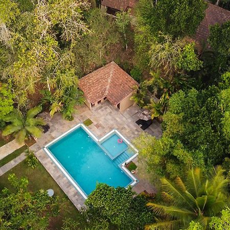 Raindrops Resorts Wayanad 苏丹巴特利 外观 照片