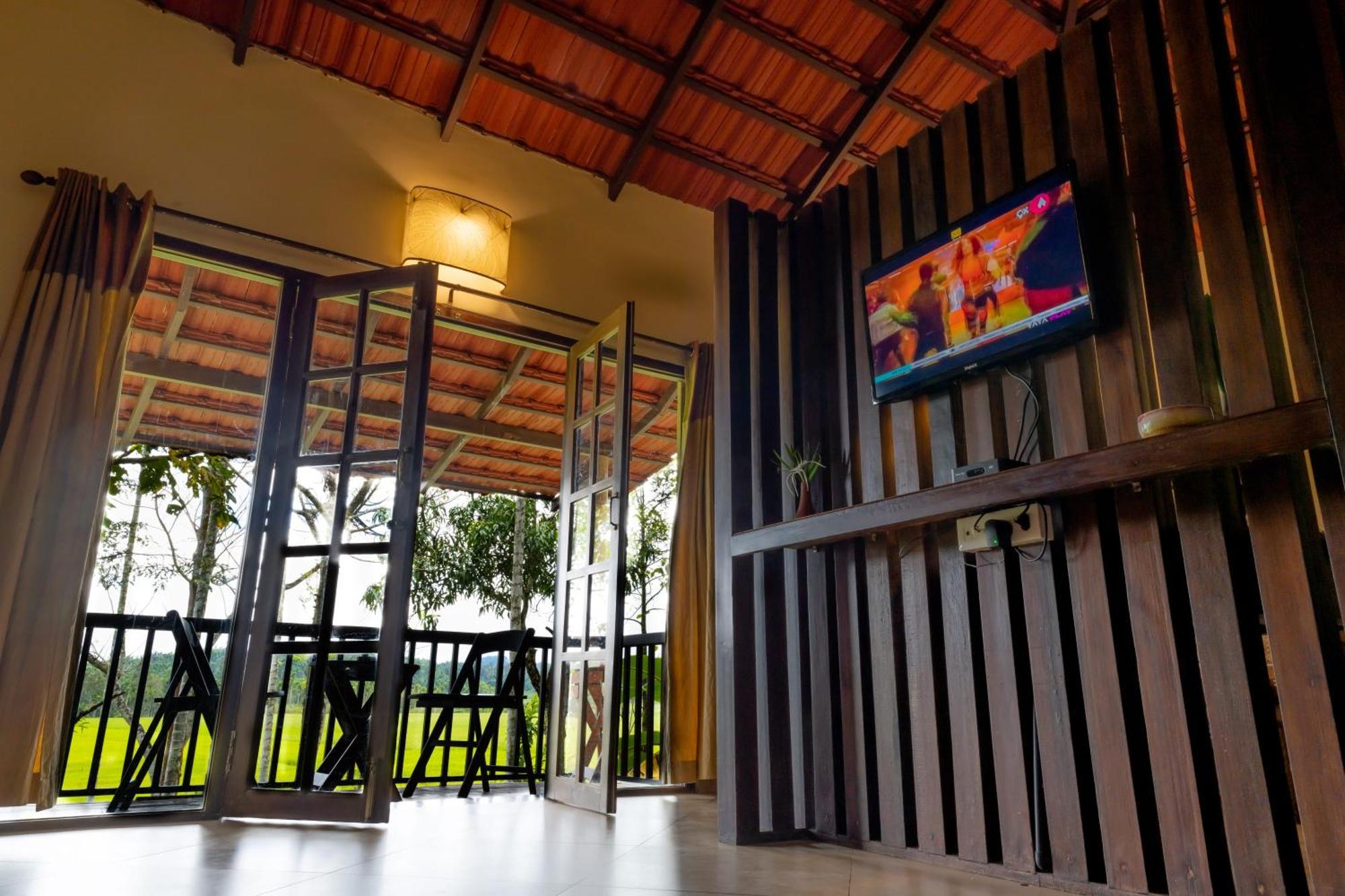 Raindrops Resorts Wayanad 苏丹巴特利 外观 照片