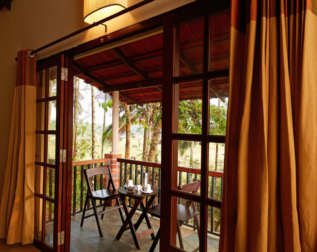 Raindrops Resorts Wayanad 苏丹巴特利 外观 照片