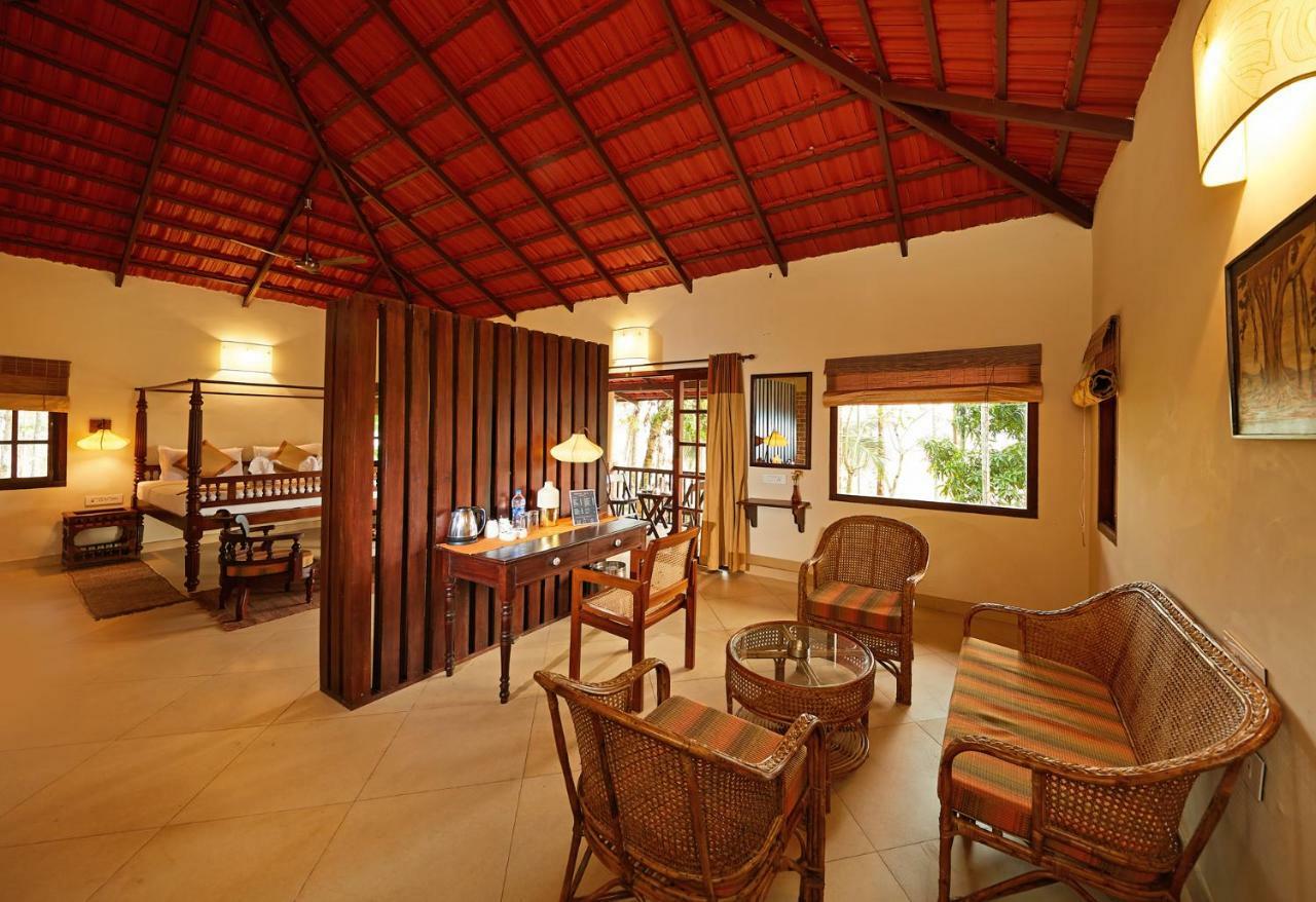 Raindrops Resorts Wayanad 苏丹巴特利 外观 照片